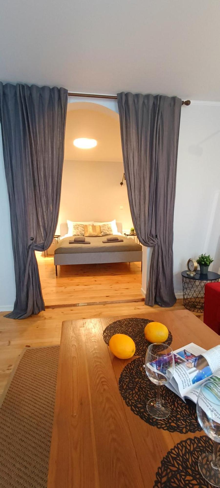 Two Bedroom Charismatic In The Old Town Lejlighed